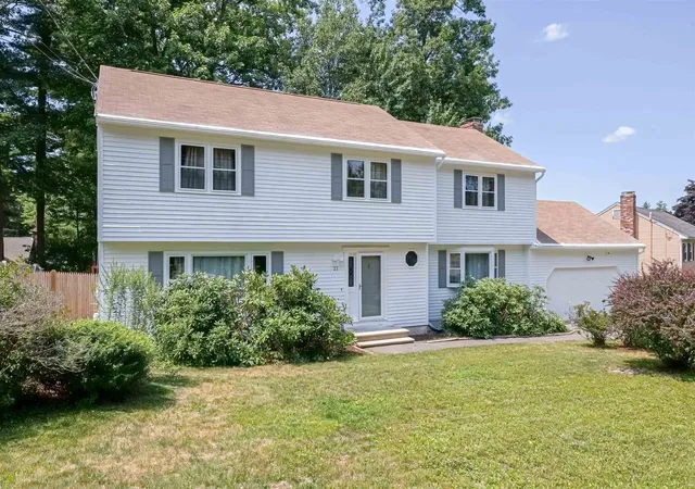 1st image of 21 Clearview Dr, Nashua, NH 03062 | MLS# 5102588