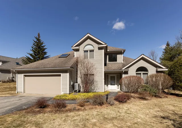 Photo 1 of Single family home for sale at 14 Sterling Springs Dr, White River Junction, VT 05001 | MLS# 5102589 | Listing updated on 2026-09-14