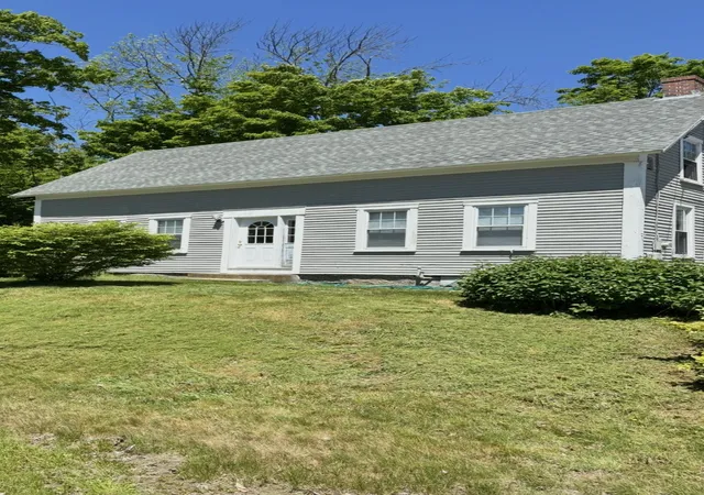 Photo 1 of Single family home for sale at 86 Bearcamp Hwy, South Tamworth, NH 03883 | MLS# 5102590 | Listing updated on 2026-09-17