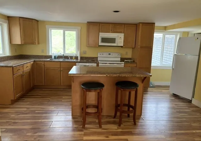 Photo 4 of Single family home for sale at 86 Bearcamp Hwy, South Tamworth, NH 03883 | MLS# 5102590 | Listing updated on 2026-10-27