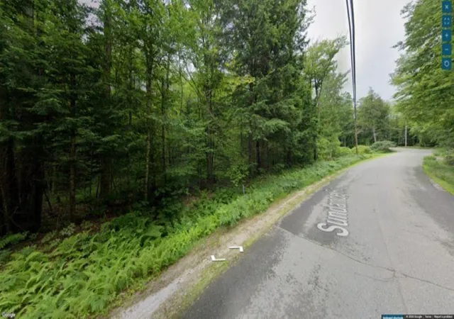 3rd image of 40 Sundance Rd, North Woodstock, NH 03262 | MLS# 5102599