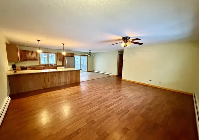 Photo 3 of Single family home for sale at 255 Summit View Dr, Tamworth, NH 03886 | MLS# 5102606 | Listing updated on 2026-10-05