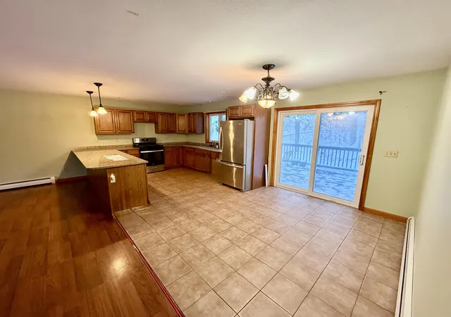 Photo 4 of Single family home for sale at 255 Summit View Dr, Tamworth, NH 03886 | MLS# 5102606 | Listing updated on 2026-10-05