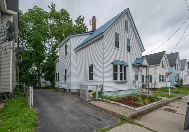 1st image of 104 Kinsley St, Nashua, NH 03060 | MLS# 5102608