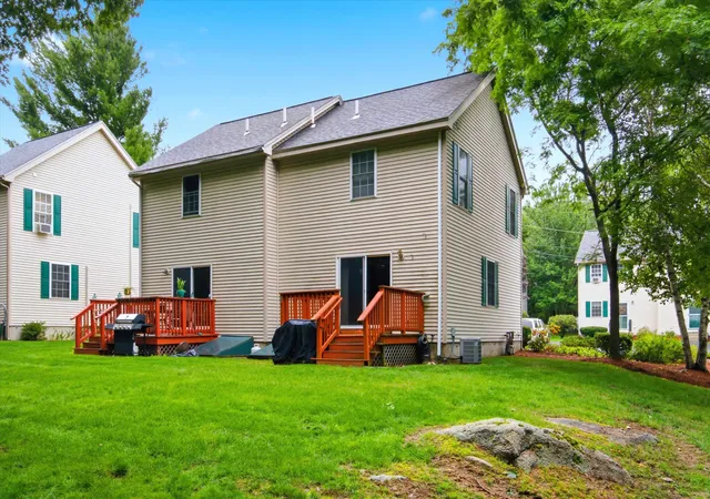 17th image of 2 Rockwood Wy, Manchester, NH 03103 | MLS# 5102614