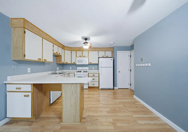 Photo 4 of Condo for sale at 5 Knights Bridge Dr #K208, Nashua, NH 03063 | MLS# 5102623 | Listing updated on 2026-07-31