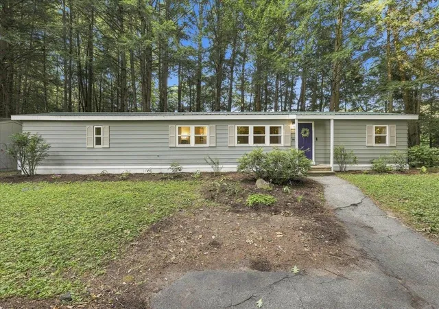 2nd image of 64 Evergreen Ln, Hopkinton, NH 03229 | MLS# 5102630