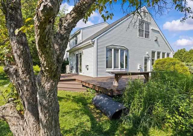 Photo 4 of Single family home for sale at 214 Old Stage Rd, Essex Junction, VT 05452 | MLS# 5102634 | Listing updated on 2026-07-31