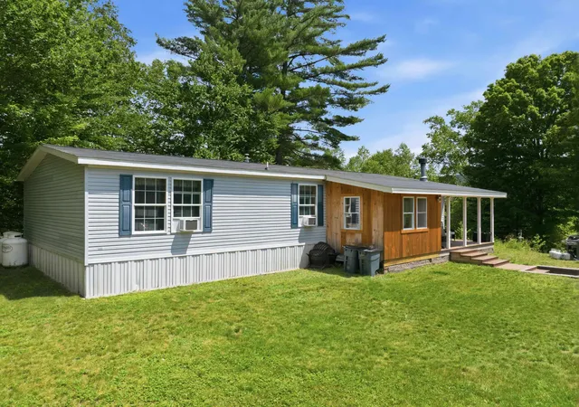 3rd image of 68 Russell Farm Rd, North Woodstock, NH 03262 | MLS# 5102664
