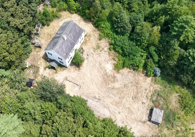 Photo 4 of Single family home for sale at 162 Crabapple Dr, Sanbornville, NH 03872 | MLS# 5102724 | Listing updated on 2026-10-03