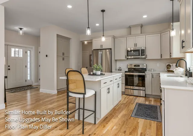 Photo 2 of Single family home for sale at Lot 4 Bergamot Fields #4, Portsmouth, NH 03801 | MLS# 5102725 | Listing updated on 2026-10-05
