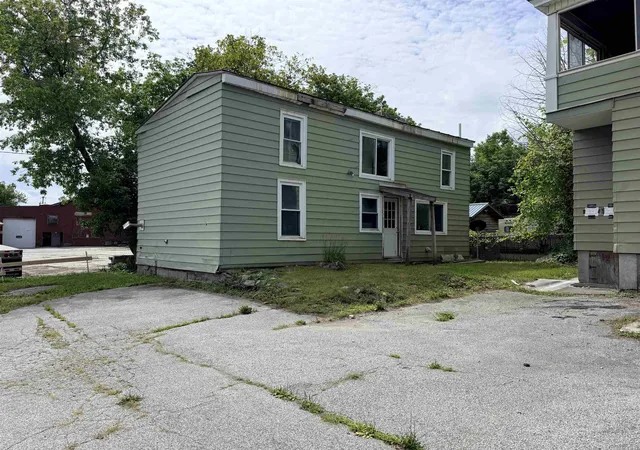 Photo 3 of Multi family home for sale at 32 Berlin St, Barre, VT 05641 | MLS# 5102735 | Listing updated on 2026-07-31