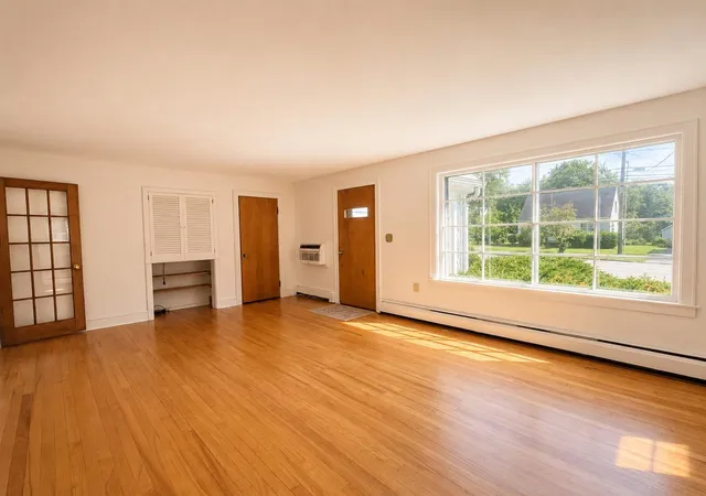 Photo 4 of Single family home for sale at 374 Flynn Ave, Burlington, VT 05401 | MLS# 5102755 | Listing updated on 2026-09-18