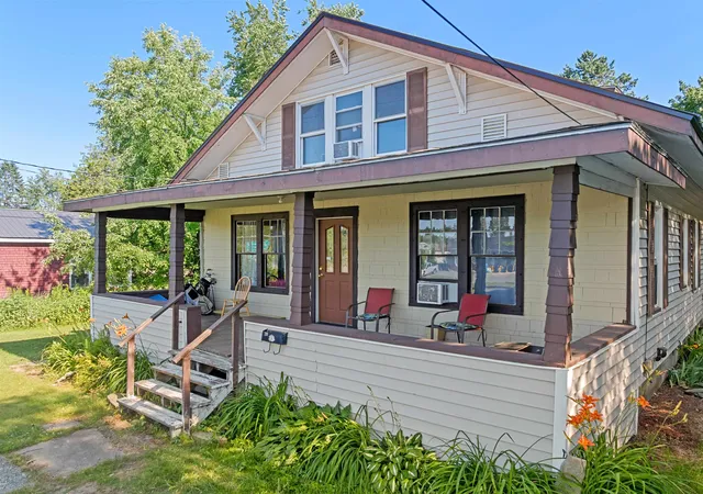 Photo 4 of Single family home for sale at 20 Bridge St, Lancaster, NH 03584 | MLS# 5102757 | Listing updated on 2026-10-08
