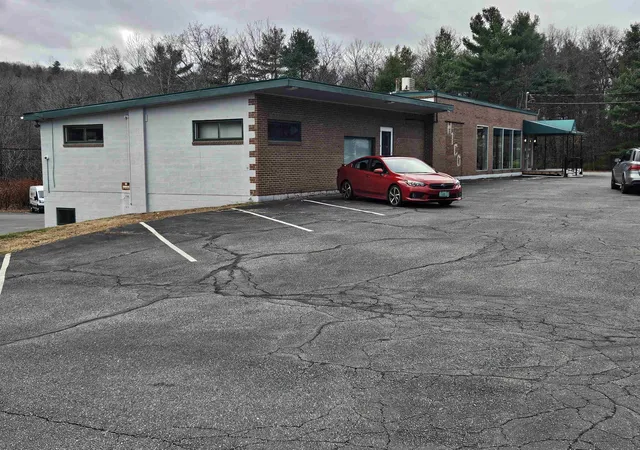 2nd image of 240 Meriden Rd, Lebanon, NH 03766 | MLS# 5102768