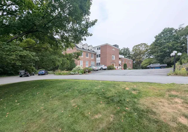 Photo 2 of Condo for sale at 69 Brightlook Dr #unit 9, Saint Johnsbury, VT 05819 | MLS# 5102796 | Listing updated on 2026-07-31