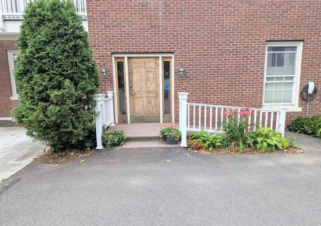 Photo 3 of Condo for sale at 69 Brightlook Dr #unit 9, Saint Johnsbury, VT 05819 | MLS# 5102796 | Listing updated on 2026-07-31