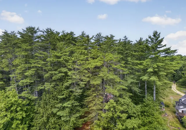 Photo 3 of Single family home for sale at 72 Riverhill Ave, Concord, NH 03303 | MLS# 5102797 | Listing updated on 2026-08-01