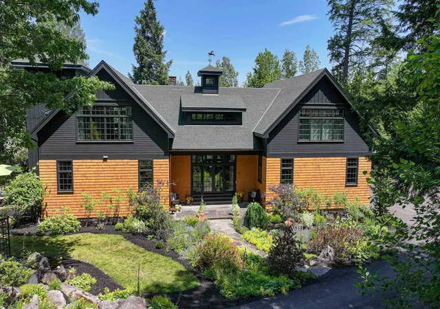 Photo 1 of Single family home for sale at 2 Larch Dr, Fryeburg, ME 04037 | MLS# 5102802 | Listing updated on 2026-08-26