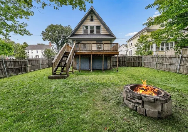 2nd image of 37 Laurel St, Newport, NH 03773 | MLS# 5102811