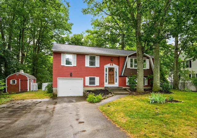 1st image of 22 Anita St, Rochester, NH 03867 | MLS# 5102824