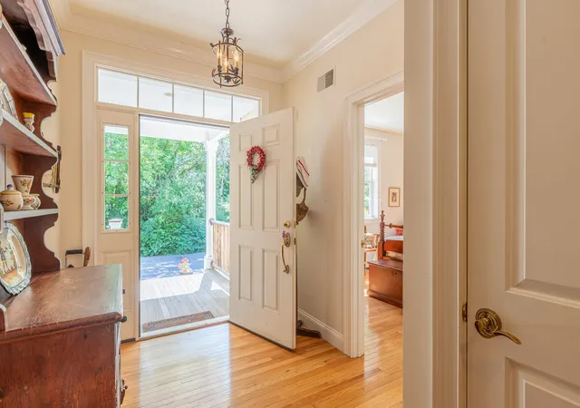 Photo 2 of Townhouse for sale at 36a Marisa Ln, Dorset, VT 05251 | MLS# 5102825 | Listing updated on 2026-08-01