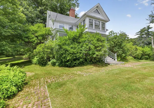2nd image of 48 Waukewan Rd, New Hampton, NH 03256 | MLS# 5102826