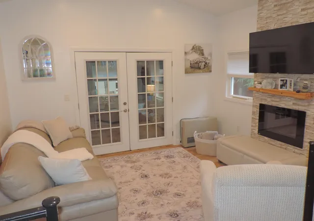 3rd image of 39 Plantation Wy, Fitzwilliam, NH 03447 | MLS# 5102837