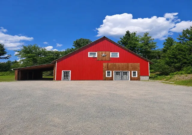 Photo 2 of Single family home for sale at 8 Kimball Hill Rd, West Topsham, VT 05086 | MLS# 5102838 | Listing updated on 2026-09-17