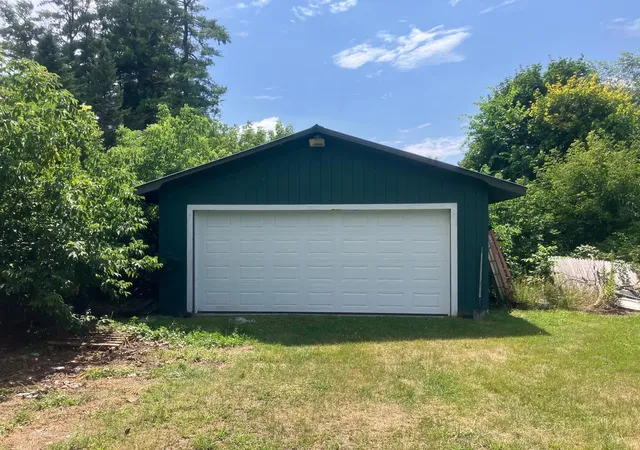 Photo 3 of Single family home for sale at 48 1/2 Greenwich St, Swanton, VT 05488 | MLS# 5102852 | Listing updated on 2026-09-14