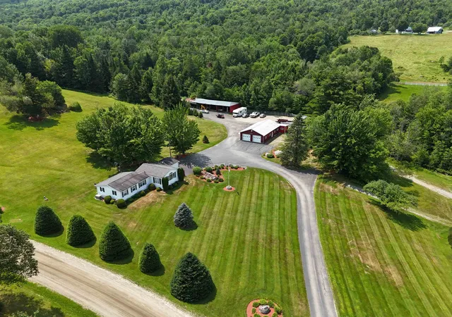 Photo 2 of Single family home for sale at 186 Alexander Ln, Irasburg, VT 05845 | MLS# 5102858 | Listing updated on 2026-08-03