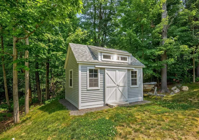 5th image of 325 Belknap Mountain Rd, Gilford, NH 03249 | MLS# 5102865