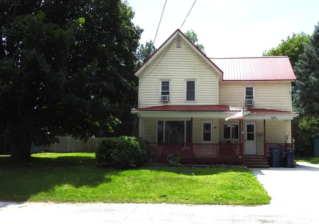 Photo 1 of Single family home for sale at 48 Greenwich St, Swanton, VT 05488 | MLS# 5102889 | Listing updated on 2026-09-01