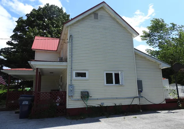 Photo 2 of Single family home for sale at 48 Greenwich St, Swanton, VT 05488 | MLS# 5102889 | Listing updated on 2026-09-01