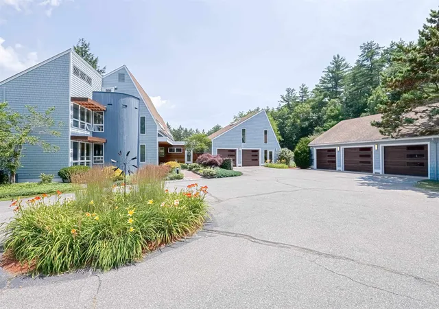 1st image of 155 Pine Hill Rd, Hollis, NH 03049 | MLS# 5102901