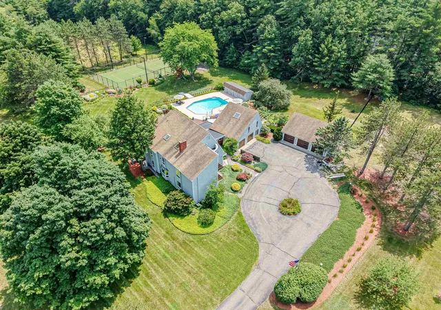 Photo 3 of Single family home for sale at 155 Pine Hill Rd, Hollis, NH 03049 | MLS# 5102901 | Listing updated on 2026-08-01
