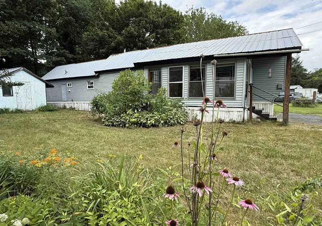 Photo 1 of Manufactured home for sale at 9 Village Dr, Brattleboro, VT 05301 | MLS# 5102920 | Listing updated on 2026-09-08