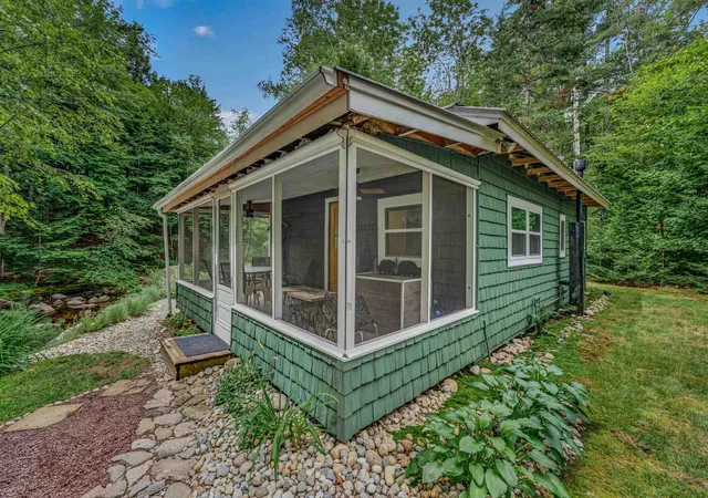 3rd image of 180 Millbrook Rd, Thornton, NH 03285 | MLS# 5102925