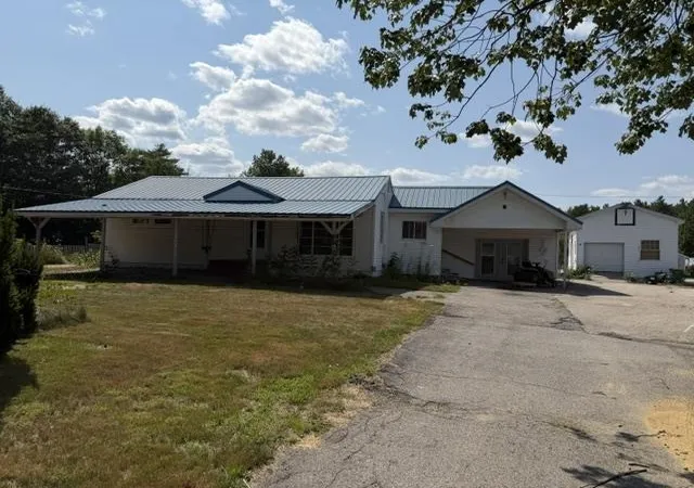 2nd image of 62 Milton Rd, Rochester, NH 03868 | MLS# 5102932