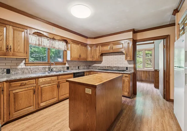 Photo 4 of Single family home for sale at 72 Ledge Dr, Plainfield, NH 03781 | MLS# 5102953 | Listing updated on 2026-08-02