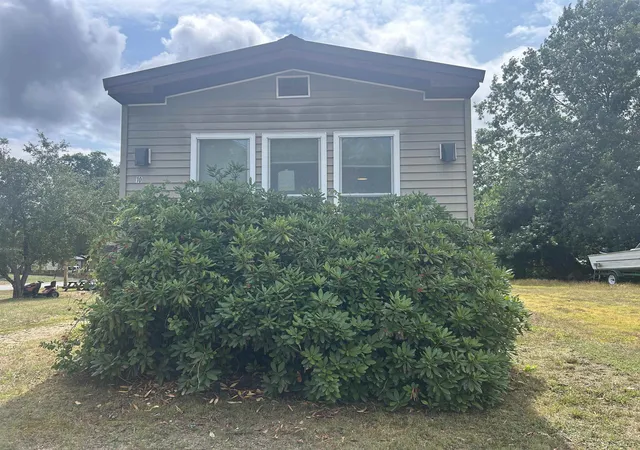 1st image of 10 Rudman Dr, Rochester, NH 03839 | MLS# 5102958