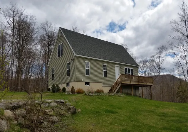 Photo 3 of Sale Pending at 825 Highland Dr, Montgomery Center, VT 05471 | MLS# 5102959 | Listing updated on 2026-08-22