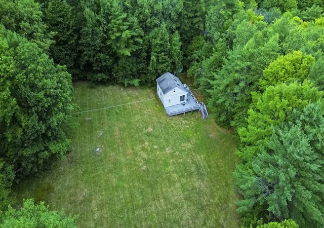 27th image of 6 8 Field Dr, Ashland, NH 03217 | MLS# 5102969