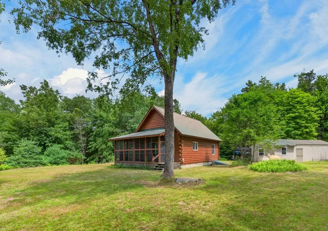 Photo 3 of Single family home for sale at 443 East Rd, Whitingham, VT 05361 | MLS# 5102973 | Listing updated on 2026-08-03