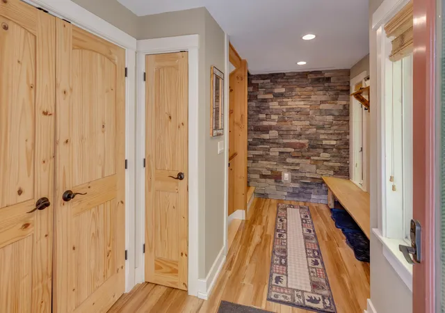 Photo 3 of Townhouse for sale at 19 Birch Rd #1, Lincoln, NH 03251 | MLS# 5102987 | Listing updated on 2026-08-23