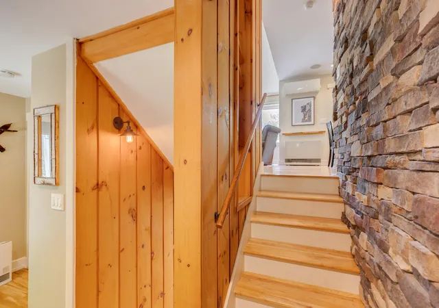 Photo 3 of Townhouse for sale at 19 Birch Rd #1, Lincoln, NH 03251 | MLS# 5102987 | Listing updated on 2026-08-23