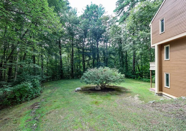 Photo 3 of Townhouse for sale at 36 Lindsey Wy #A, Goffstown, NH 03045 | MLS# 5102998 | Listing updated on 2026-08-03