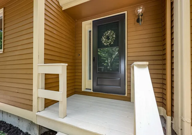 Photo 4 of Townhouse for sale at 36 Lindsey Wy #A, Goffstown, NH 03045 | MLS# 5102998 | Listing updated on 2026-08-03