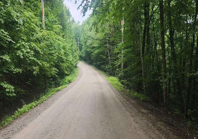 2nd image of 142 Fox Hill Rd, Stoddard, NH 03464 | MLS# 5103009