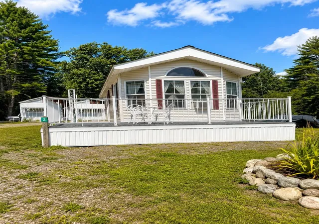 2nd image of 46 Beaver Pond Rd #2, Farmington, NH 03835 | MLS# 5103024